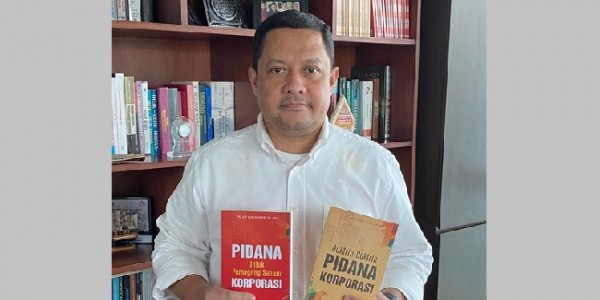 Pengacara Senior Ari Yusuf Amir Rilis Dua Buku Terkait Pidana Korporasi