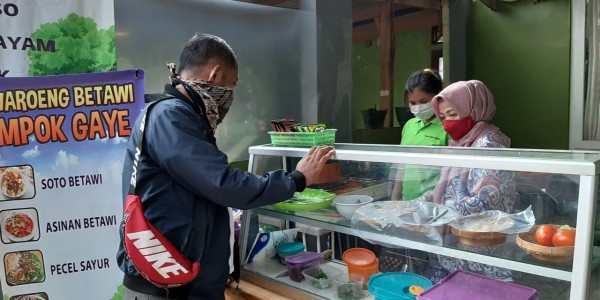 Nikmatnya Soto Betawi Mpok Gaye di Cimanggis, Sekali Coba Pasti Ketagihan