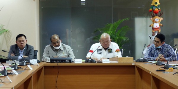Kunjungi TVRI, Hidupkan Lagi Channel Kabar Senator