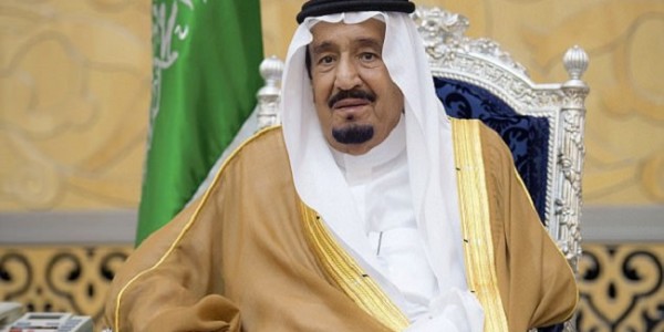 Geger, Terdengar Tembakan di Sekitar Istana Saudi Setelah Raja Salman Dibawa ke RS