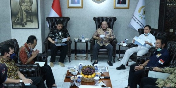 Empat Komite DPD RI Tolak Penarikan Kewenangan Daerah ke Pusat di RUU Cipta Kerja