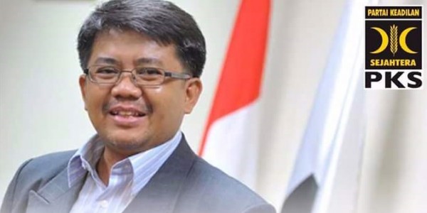 Dukung Mahfud MD, Presiden PKS : Mari Kawal Sama-sama