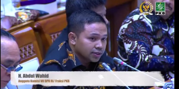 Viral di Medsos, Video Anggota DPR Asal Riau Marah-marah Ancam Riau Merdeka