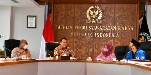 Bamsoet Dorong Generasi Muda Siap Hadapi Kompetisi Global