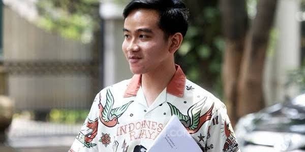 Siang Ini, Gibran Sowan ke Zulkifli Hasan