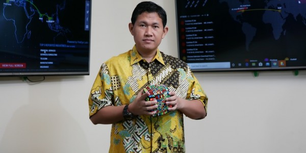 Kata Pakar, Lompatan Besar Ekonomi Lewat Industri Siber