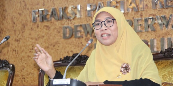 PKS Minta Pemerintah Lindungi Dokter dan Tenaga Kesehatan