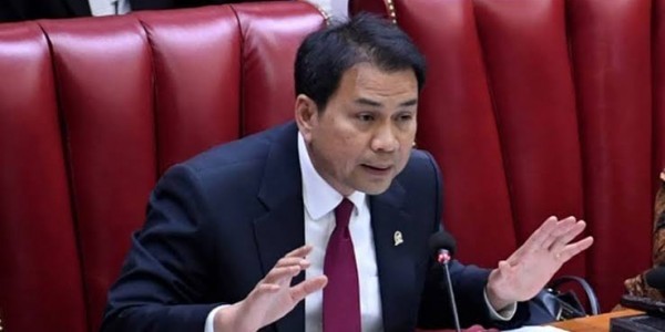 Kejagung Terbakar, Azis Syamsuddin: Penegakan Hukum Tidak Boleh Terganggu