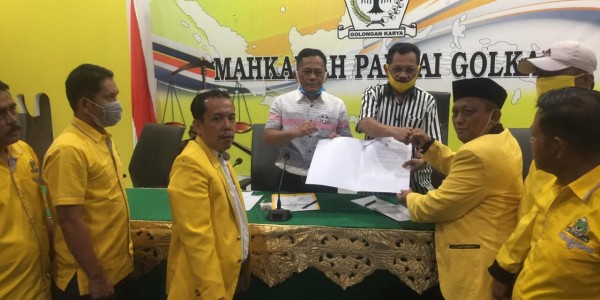Kader Golkar Bekasi Layangkan Mosi Ke DPP Golkar