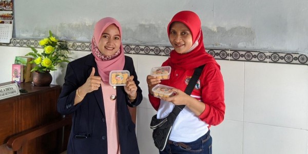 Inovatif, Mahasiswa KKN 60 Unej Buat Sayur Bayam Jadi Nugget