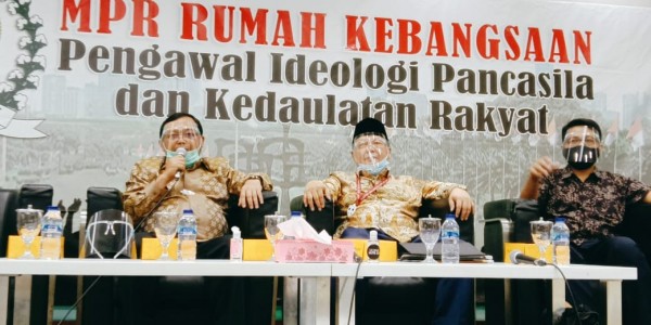 Harus Ada Kerja Komprehensif Atasi Pandemi dan Pulihkan UMKM