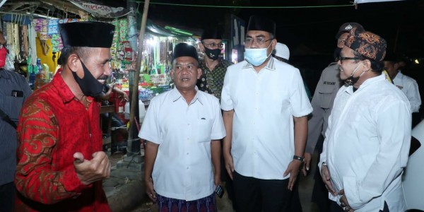 Ke Makam Para Wali, Gus Jazil: Saya Mendoakan Agar Indonesia Segera Bebas Covid-19 