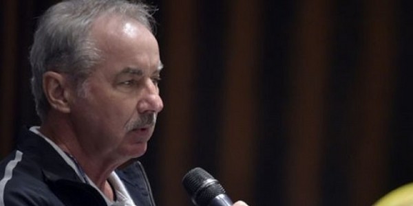 Mantan Pelatih Tmnas Alfred Riedl Wafat, PSSI Berduka