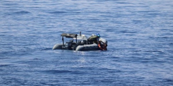 TNI Selamatkan Warga Lebanon Yang Terapung di Laut Mediterania