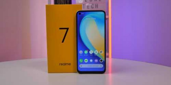 Ponsel Realme 7 Dibekali quad-camera