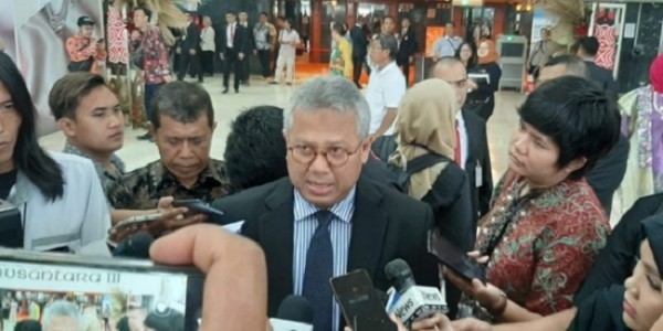 Postif COVID-19, Ketua KPU Arief Budiman Jalani Karantina Mandiri