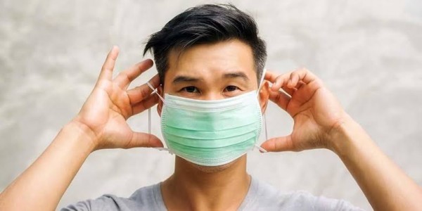 Ketimbang Vaksin, Saat Ini Masker Lebih Efektif Cegah COVID-19