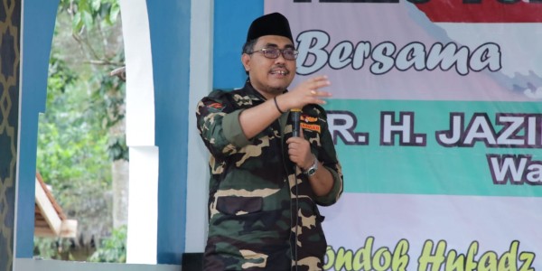 UU Tentang Pesantren Belum Berdaya Guna, Gus Jazil: Santri Sudah Berjuang Untuk Indonesia Merdeka, Jangan Kecewakan Mereka 