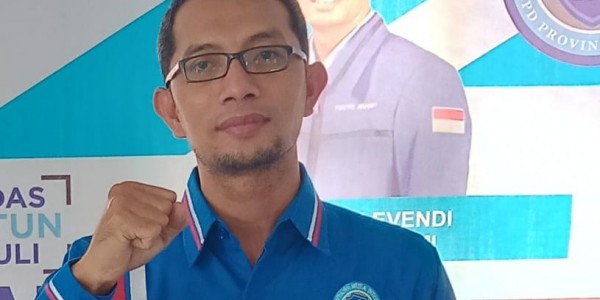 KPK Minta Gaji Naik dan Mobil Baru, Menambah Marah Gerakan Buruh dan Mahasiswa