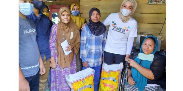 Bamsoet Berikan Bantuan Kepada Warga Desa Way Kepayang dan Desa Kedondong Lampung