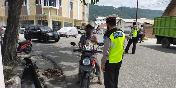 Dua Hari Operasi Zebra Puluhan Pengendara Kena Tilang