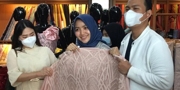 Anggota Dewan Tercantik Surabaya Akan Menikah, Bakal Banyak Yang Patah Hati Nih