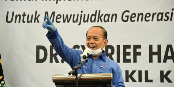 Demi Kesehatan, Pimpinan MPR Imbau Masyarakat Tak Perlu Takut Divaksin
