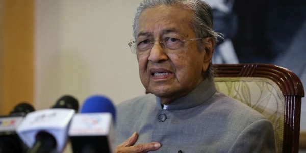 Mahathir: Umat Islam Berhak Marah dan Menghukum Prancis