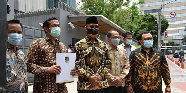 PKS Apresiasi Jokowi Kecam Presiden Prancis yang Hina Islam