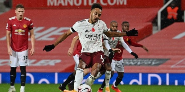 Perayaan Laga ke-100 Solkjaer Tangani MU Dirusak Arsenal