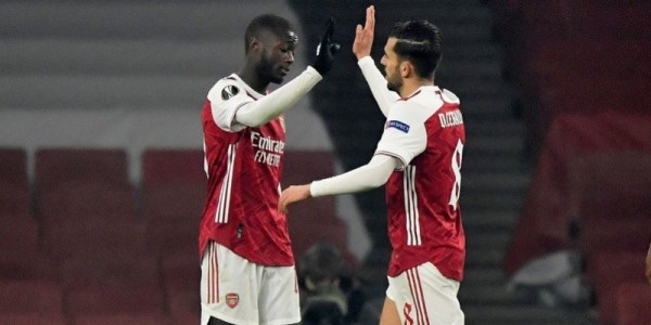 Dua Gol Bunuh Diri Molde Hantarkan Arsenal ke Puncak Klasemen