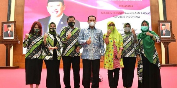 Bamsoet Minta PPAT Bantu Permudah Pengurusan Akta Tanah