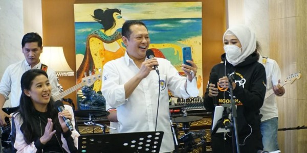 Undi Give Away Putaran Keenam Bersama Olivia Zalianty dan Alexa Key, Ini Para Pemenangnya!