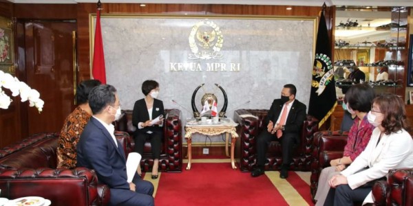 Bamsoet Minta Pemerintah Korea Selatan Berikan Perhatian Khusus Kepada WNI Penderita Corona