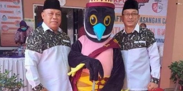 Berpengalaman, Burhanudin-Khairil Dinilai Paling Cocok Pimpin Belitung Timur