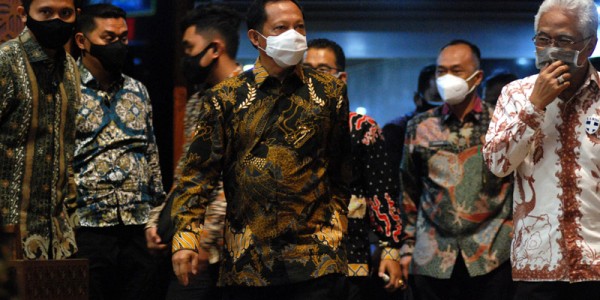 Mendagri Tito Raker Dengan Komisi II DPR