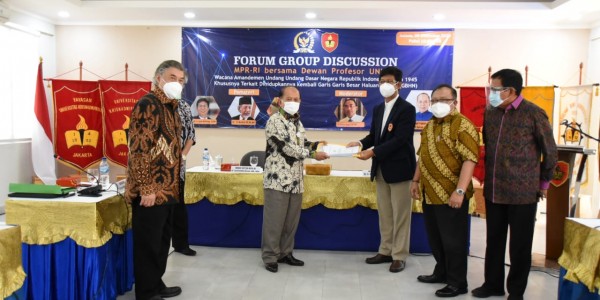Bahas Wacana Amandemen UUD NRI Tahun 1945, Syarief Hasan Gelar FGD di Unkris