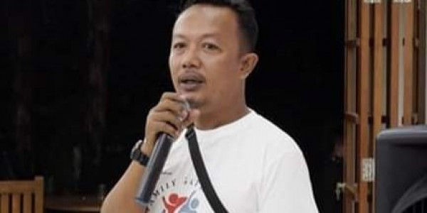 Buzzer Catut Nama Gus Mus Serang FPI, Pegiat Medsos: Bisa Kena Azab