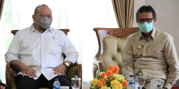 Presiden Jokowi Jadi Orang Pertama Penerima Vaksin Corona, LaNyala : Teladan Yang Baik