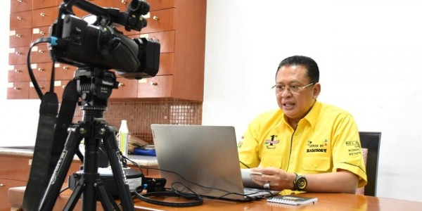 Bamsoet Kembali Menerima Award Inspiring Leader of Politician