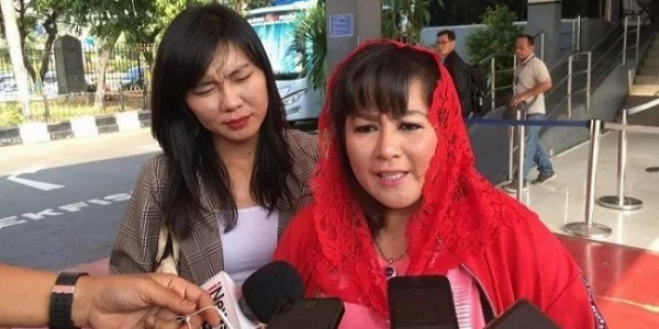 Munarman Sebut Rezim Bengis dan Kejam, Dewi Tanjung: Manusia Ngga Jelas