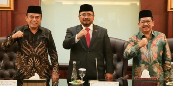 Jokowi Tunjuk Gus YAqut Jadi Menag, Novel: Tidak Kaget, Kabinet Diisi Pembuat Gaduh