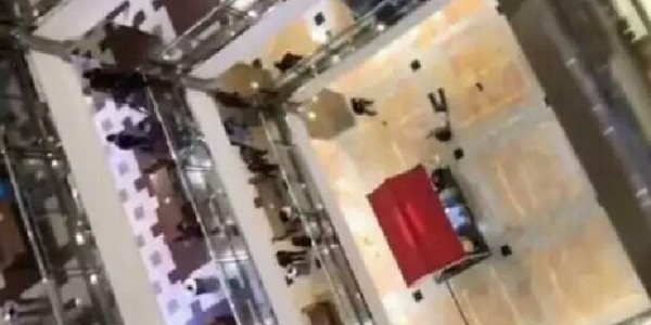 Wanita Paruh Baya Bunuh Diri, Lompat Dari Lantai 4 Mall Taman Anggrek