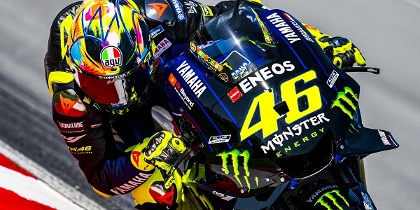 Valantino Rossi Keukeuh Performa Yamaha Bisa Meningkat