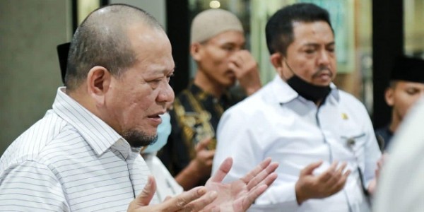 Syekh Ali Jaber Tutup Usia, Ketua DPD RI: Tidak Ada Kebencian yang Disampaikan Beliau