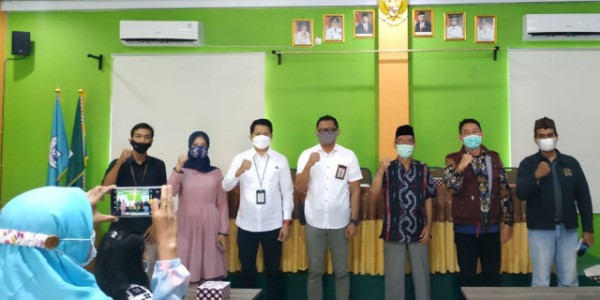 Abdul Hakim Perjuangkan Program Penambahan Kuota Beasiswa Bidik Misi Di Lampung