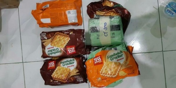 Bakal Dijual Mahal, Bungkus Biskuit Ini Ternyata Berisi 10 Kilo Sabu