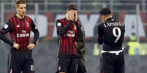 Nggak Mau Keok Lagi, AC Milan  Bakal Lakukan Ini