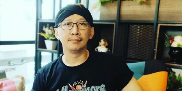 Datang Ngumpet-ngumpet, Abu Janda Tengah Diperiksa Penyidik Bareskrim 