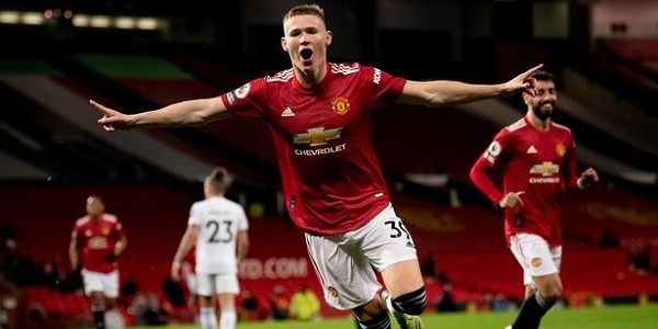 Kemenangan Besar Manch United Pecah dua Rekor Sebelumnya